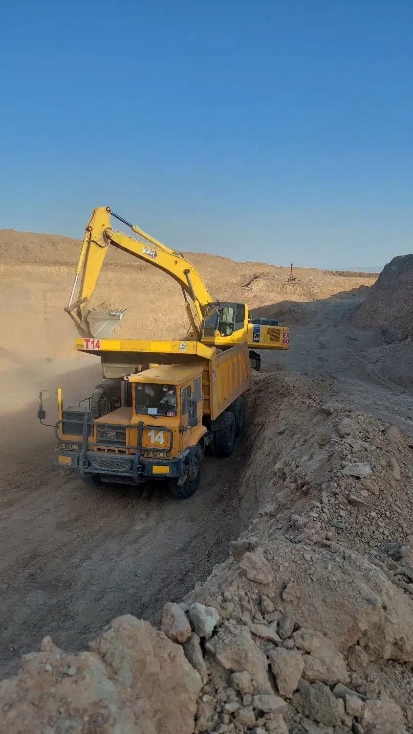 راننده پایه یک|استخدام حمل و نقل|خرمآباد, |دیوار