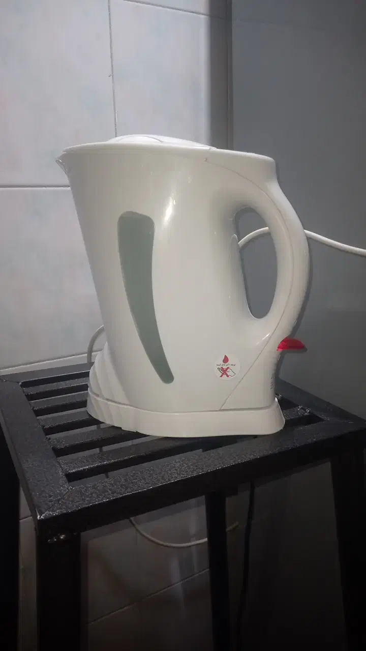 کتری برقی|قوری، کتری، قهوه‌ساز دستی|خرم‌آباد, |دیوار