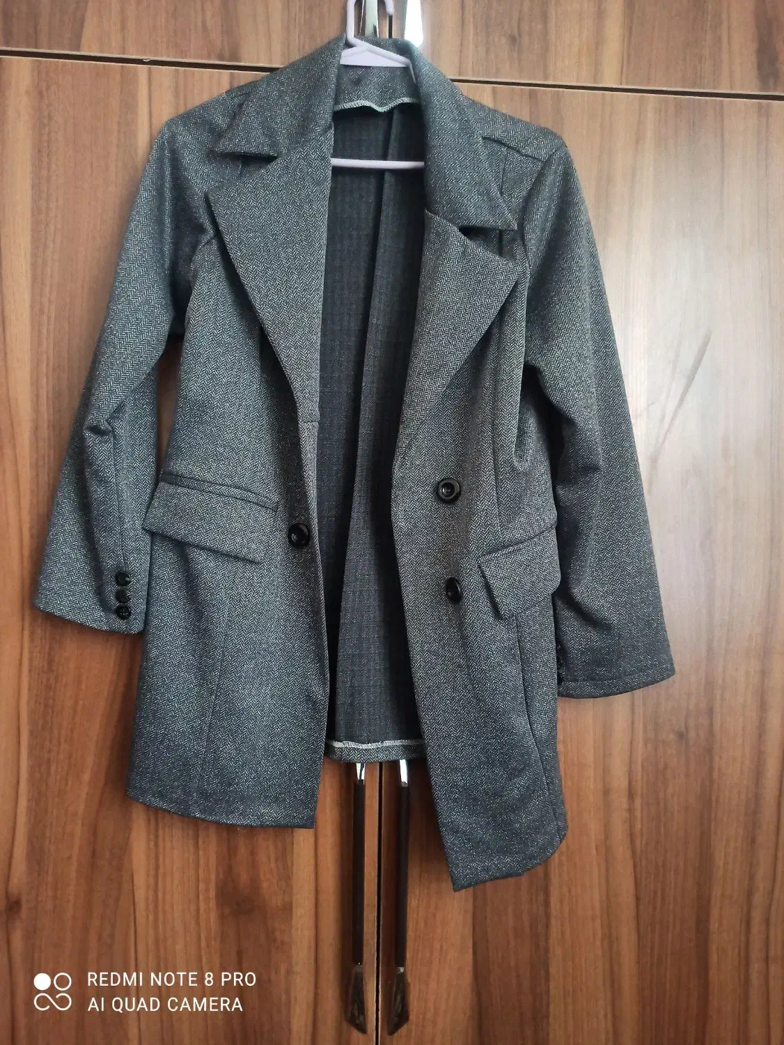 کت تک نونو|لباس|یاسوج, |دیوار