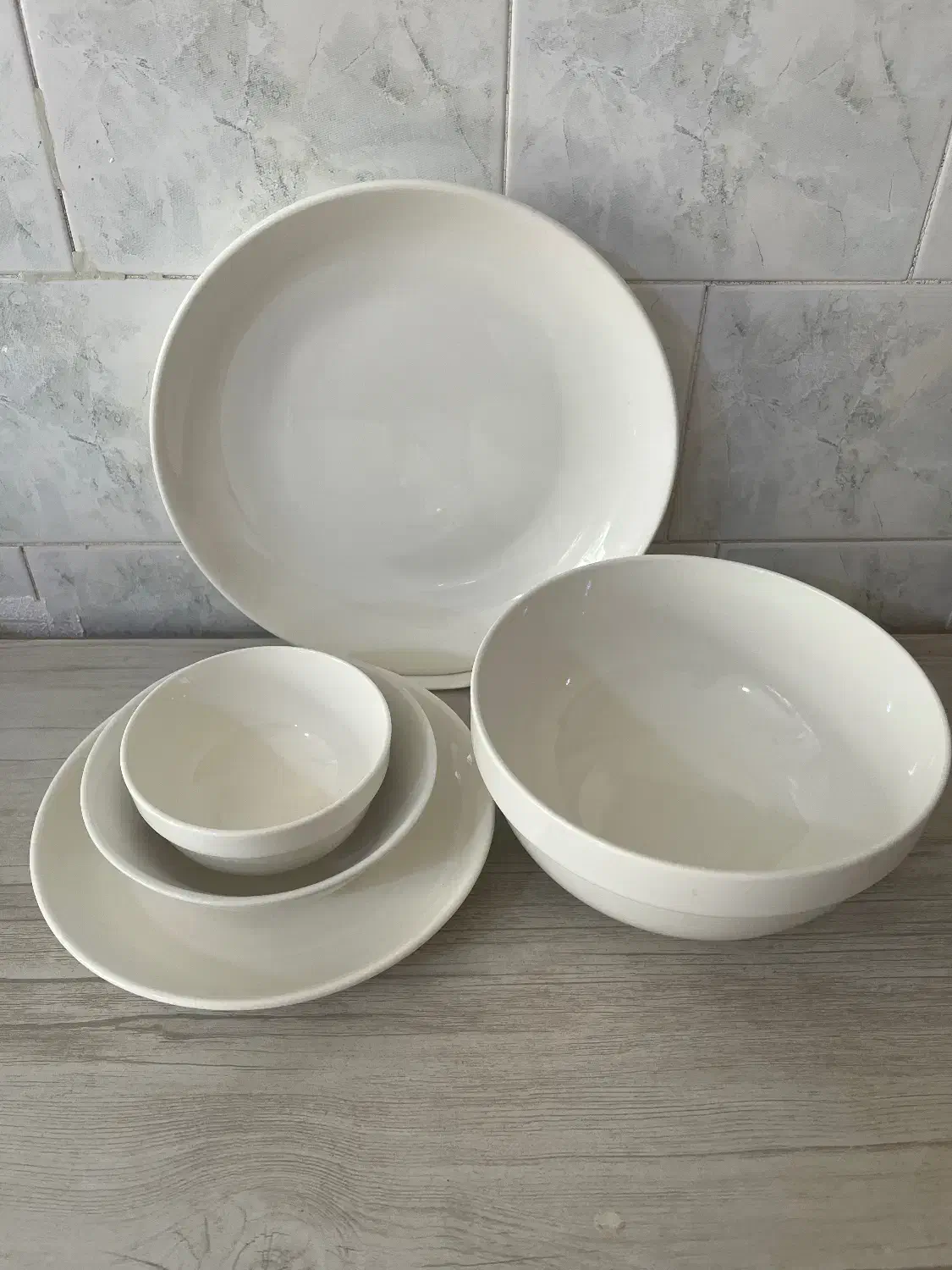 چینی ۱۲ نفره در حد آک|ظروف سرو و پذیرایی|بانه, |دیوار