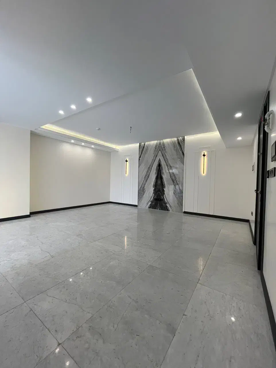 ۹۶ متر / سعادت آباد / ۲ خواب|فروش آپارتمان|تهران, درختی|دیوار