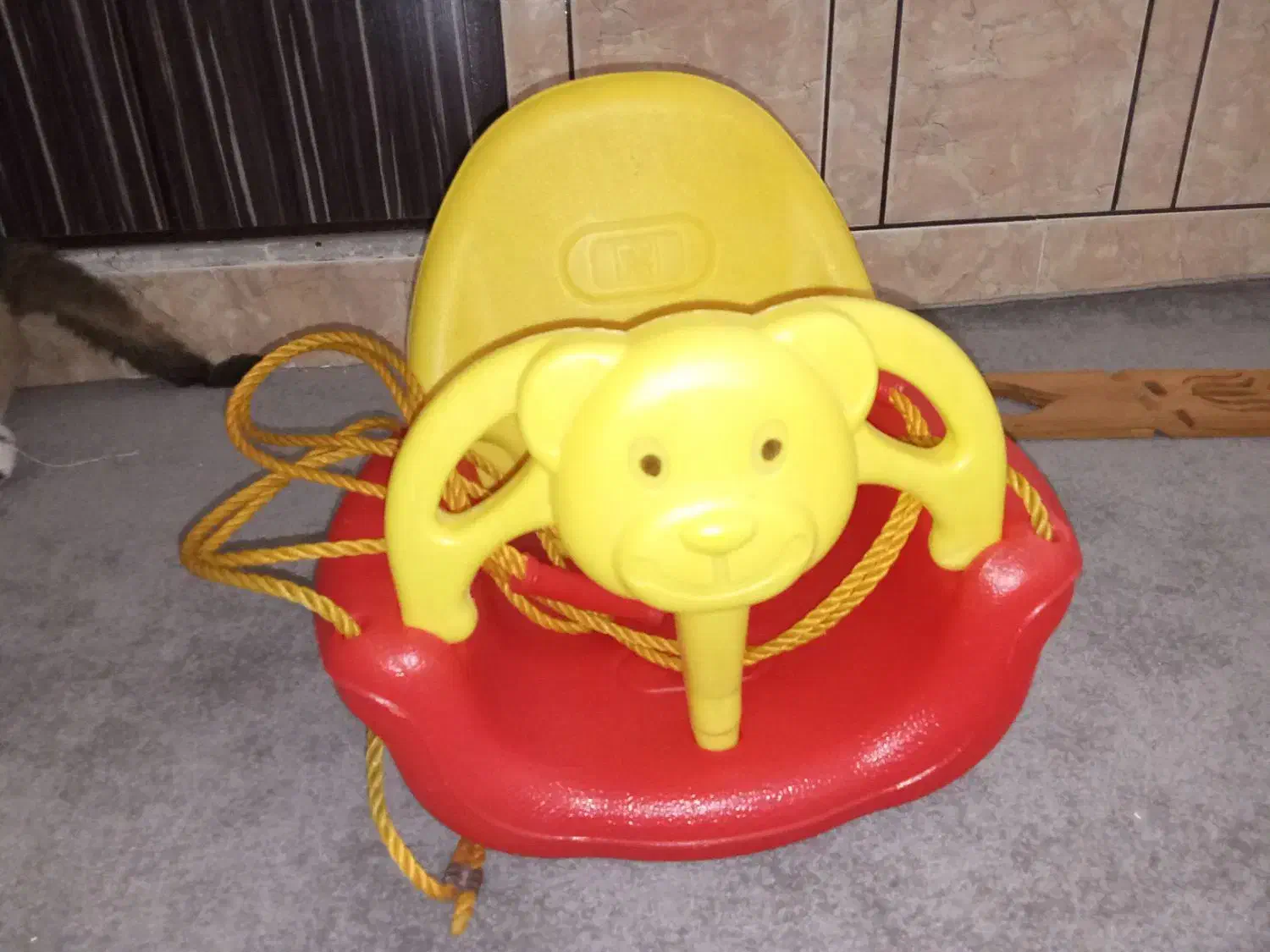 تاب|اسباب‌بازی بچه|دزفول, |دیوار