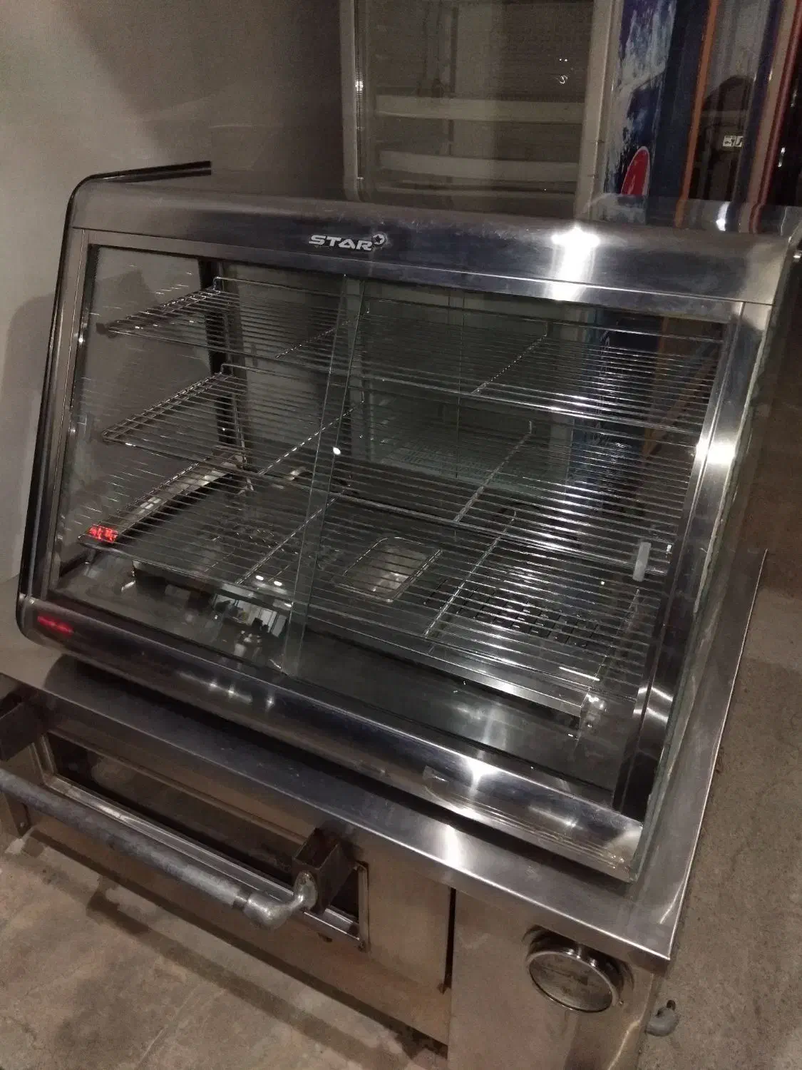 گریل گرم کن و فر پیتزا درحد نو|کافی‌شاپ و رستوران|نسیم‌شهر, |دیوار