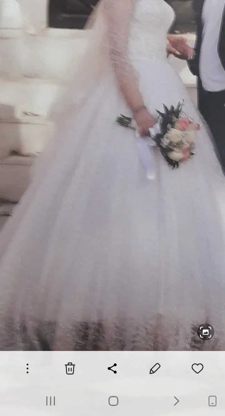 لباس عروس قیمت مناسب|لباس|تهران, جوادیه|دیوار