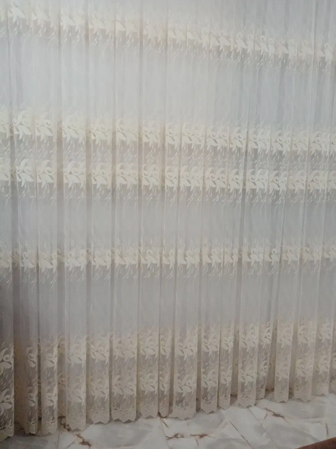 پرده|پرده، رانر، رومیزی|تربت‌حیدریه, باغ سلطانی|دیوار