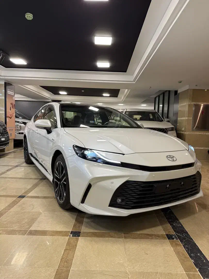 تویوتا کمری le ۲۵۰۰هیبرید ژاپن داخل چرم پرتقالی|خودرو سواری و وانت|تهران, دریا|دیوار