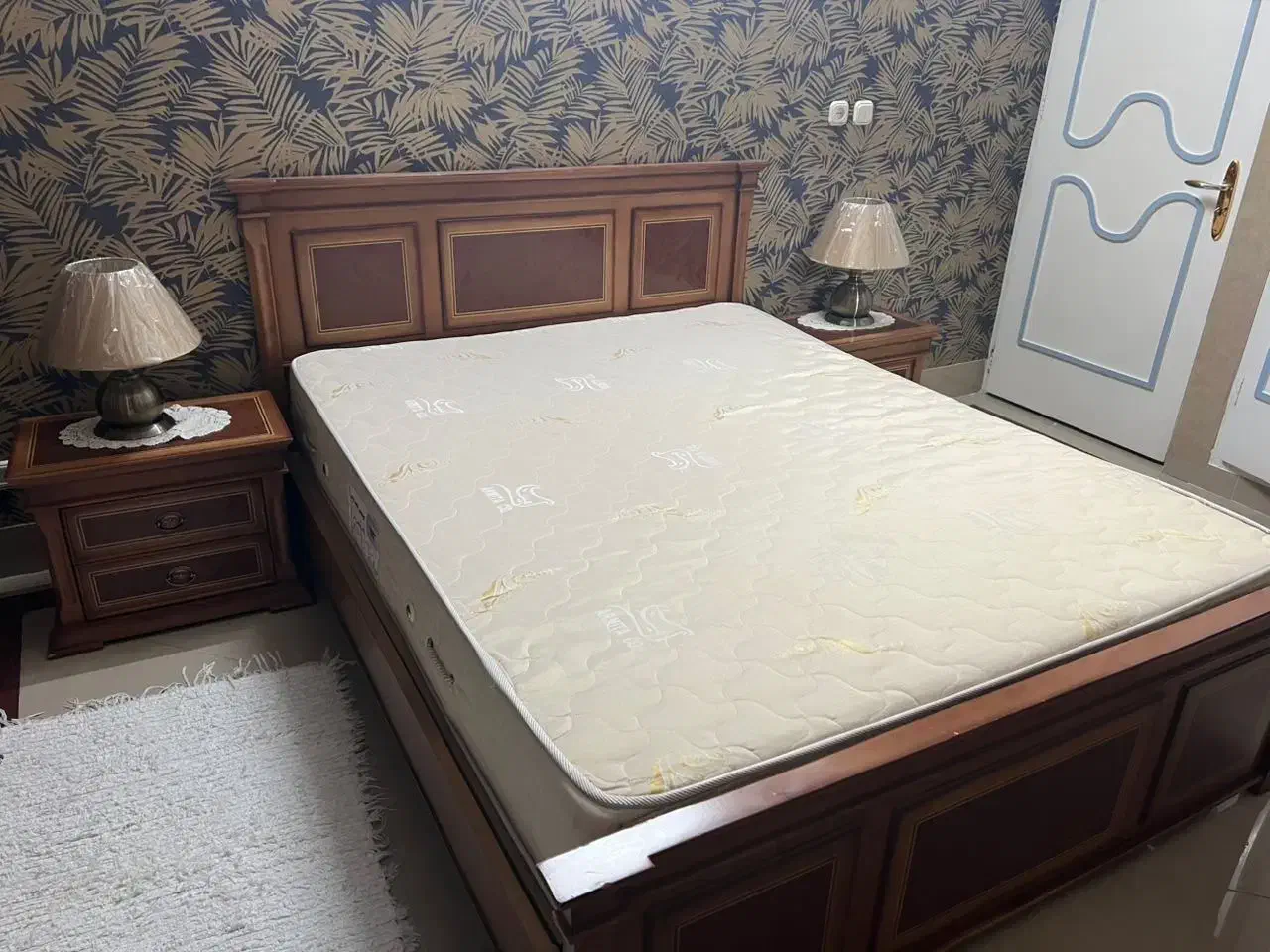 تخت خواب|تخت و سرویس خواب|قم, دورشهر|دیوار