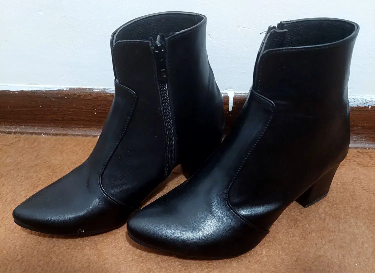 بوت چرم زیپ دار|کیف، کفش، کمربند|کرمان, |دیوار