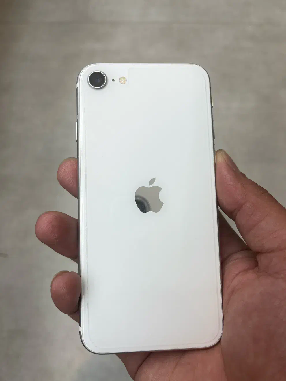 آیفون se2020|موبایل|بیرجند, |دیوار