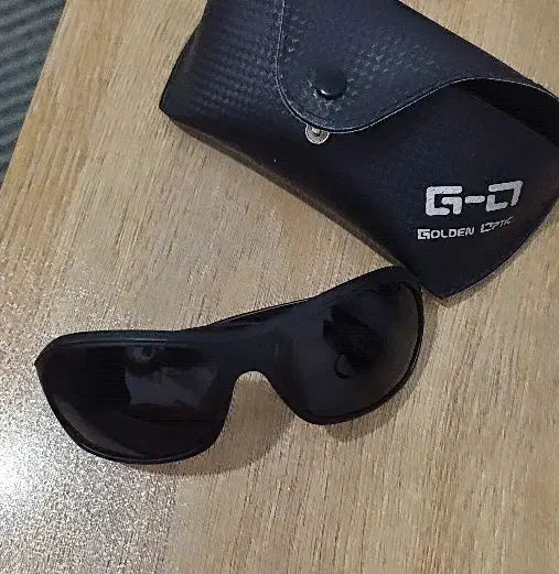 عینک آفتابی|زیورآلات و اکسسوری|دوگنبدان, |دیوار