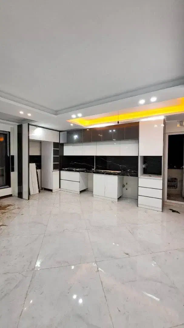 نزدیک میدان دانشگاه نوساز فول امکانات خوش نقشه|فروش آپارتمان|لاهیجان, کوی استادان|دیوار