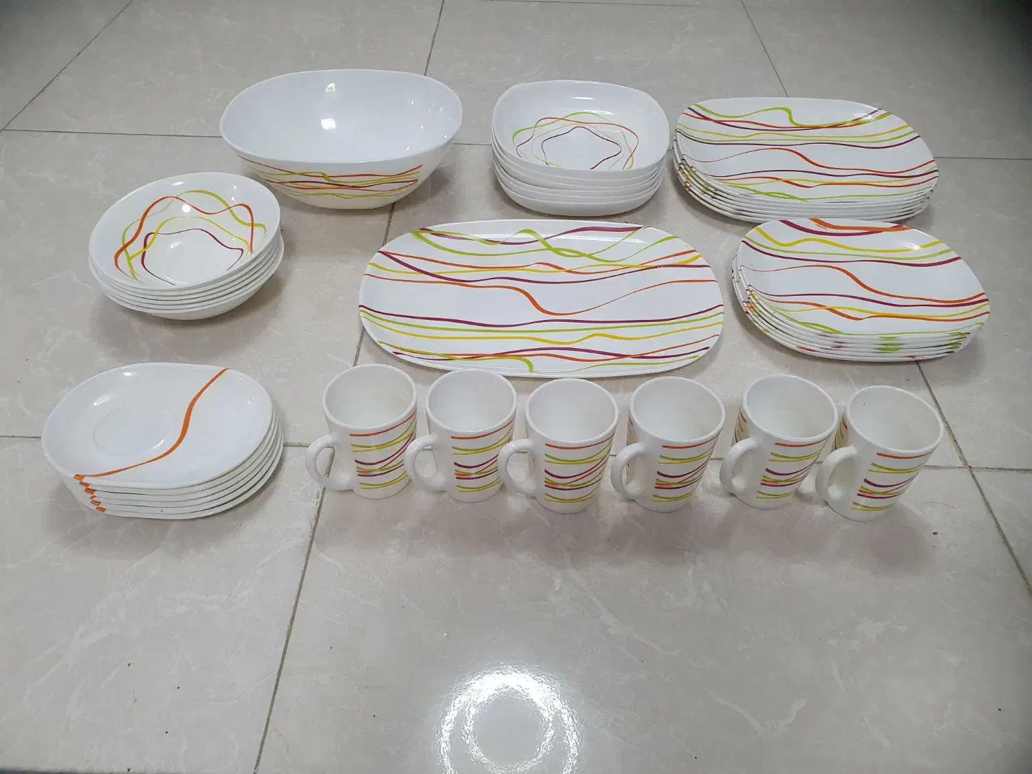 آرکوپال طرح روبان فرانسه|ظروف سرو و پذیرایی|شیراز, بریجستون|دیوار