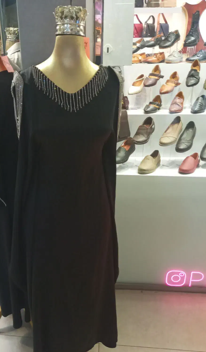 مانتومجلسی|لباس|نهاوند, |دیوار