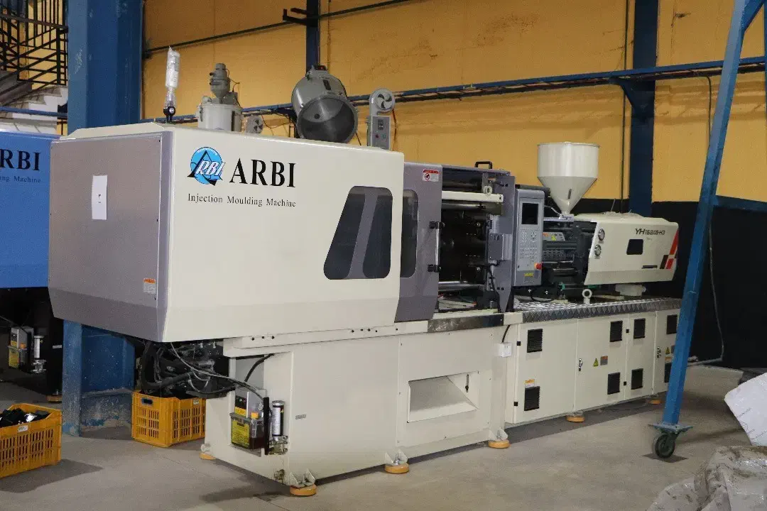 دستگاه تزریق پلاستیک|ماشین‌آلات صنعتی|آمل, |دیوار