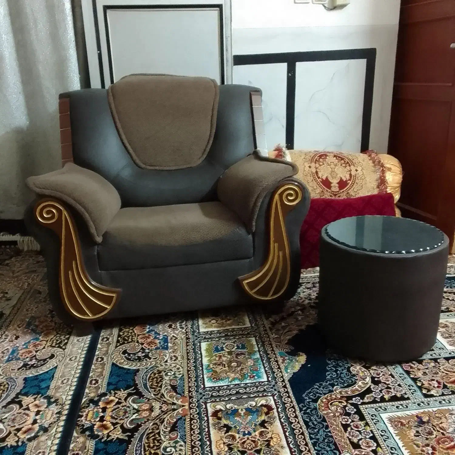 فروش مبل راحتی|مبلمان خانگی و میز عسلی|سراوان, |دیوار