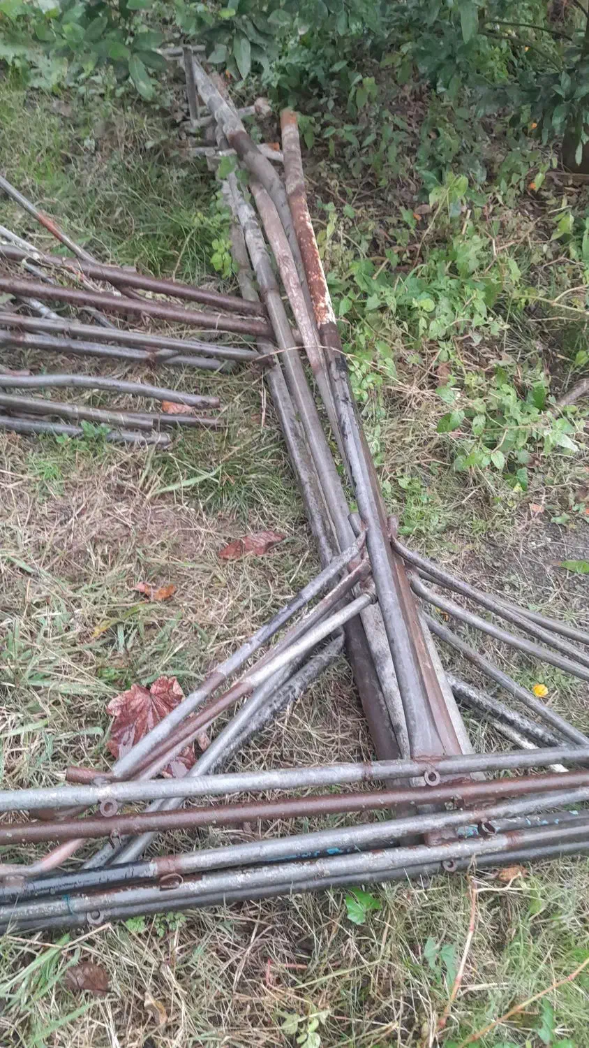 فروش پایه ی کیوی گالوانیزه|ابزارآلات|رحیم‌آباد, |دیوار