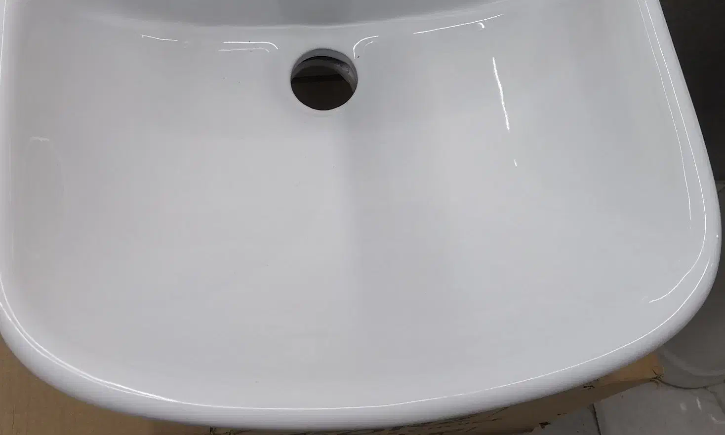 روشوئی دیواری|لوازم سرویس بهداشتی|تبریز, |دیوار