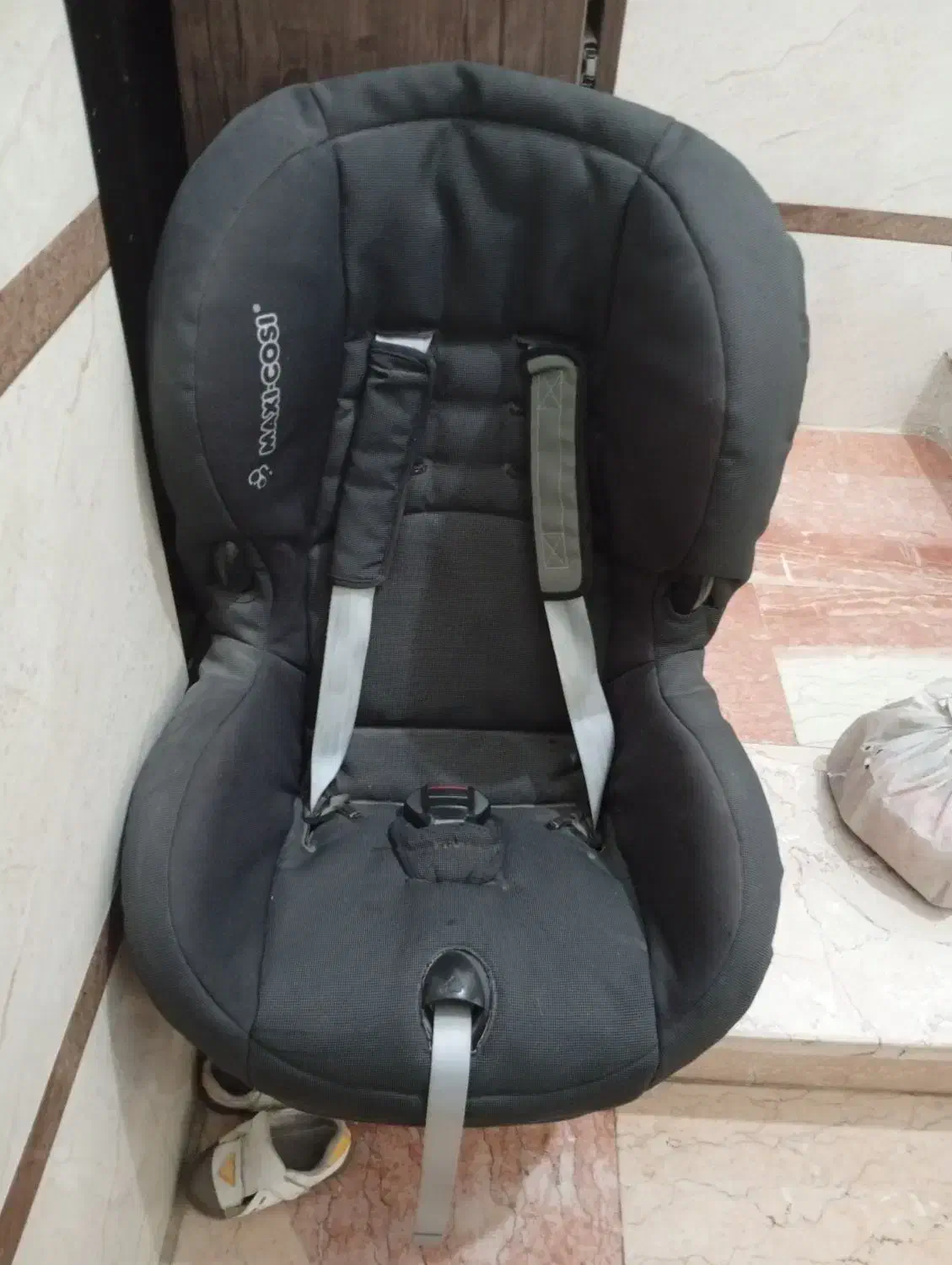 تخت خواب وصندلی محافظ|تخت و صندلی بچه|قم, ولیعصر|دیوار