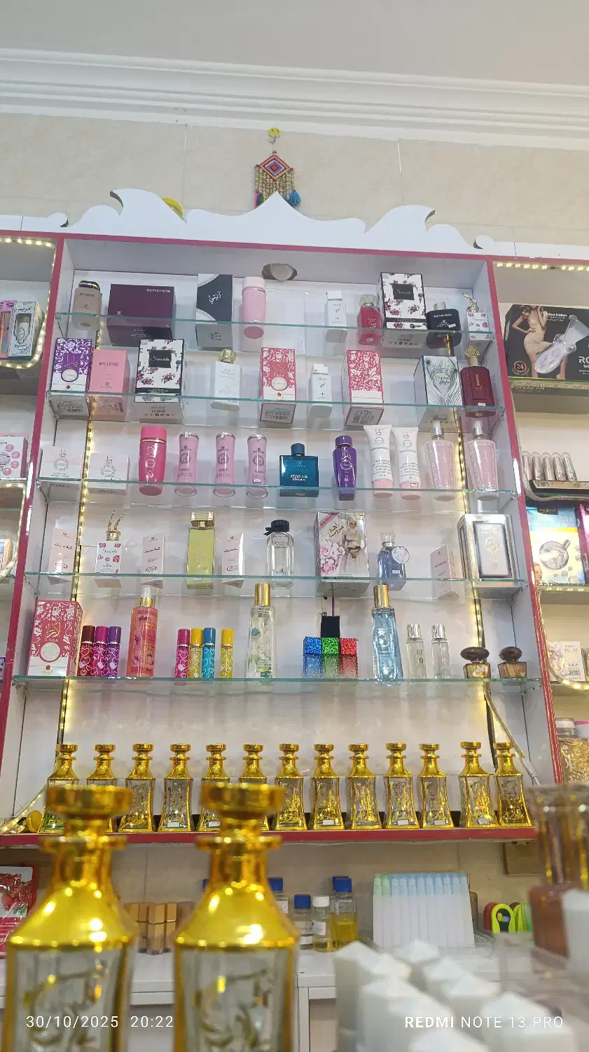 فروش غرفه خرازی در پاساژ بانوان سوران|فروش مغازه و غرفه|سیب و سوران, |دیوار