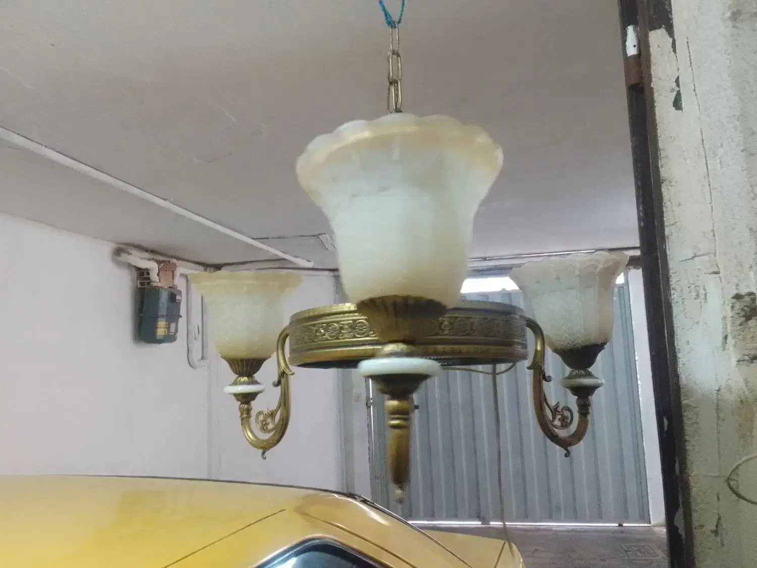 لوستر ۳ شاخه طرح برنز بدون خط وخش|لوستر و چراغ آویز|تهران, دانشگاه شریف|دیوار