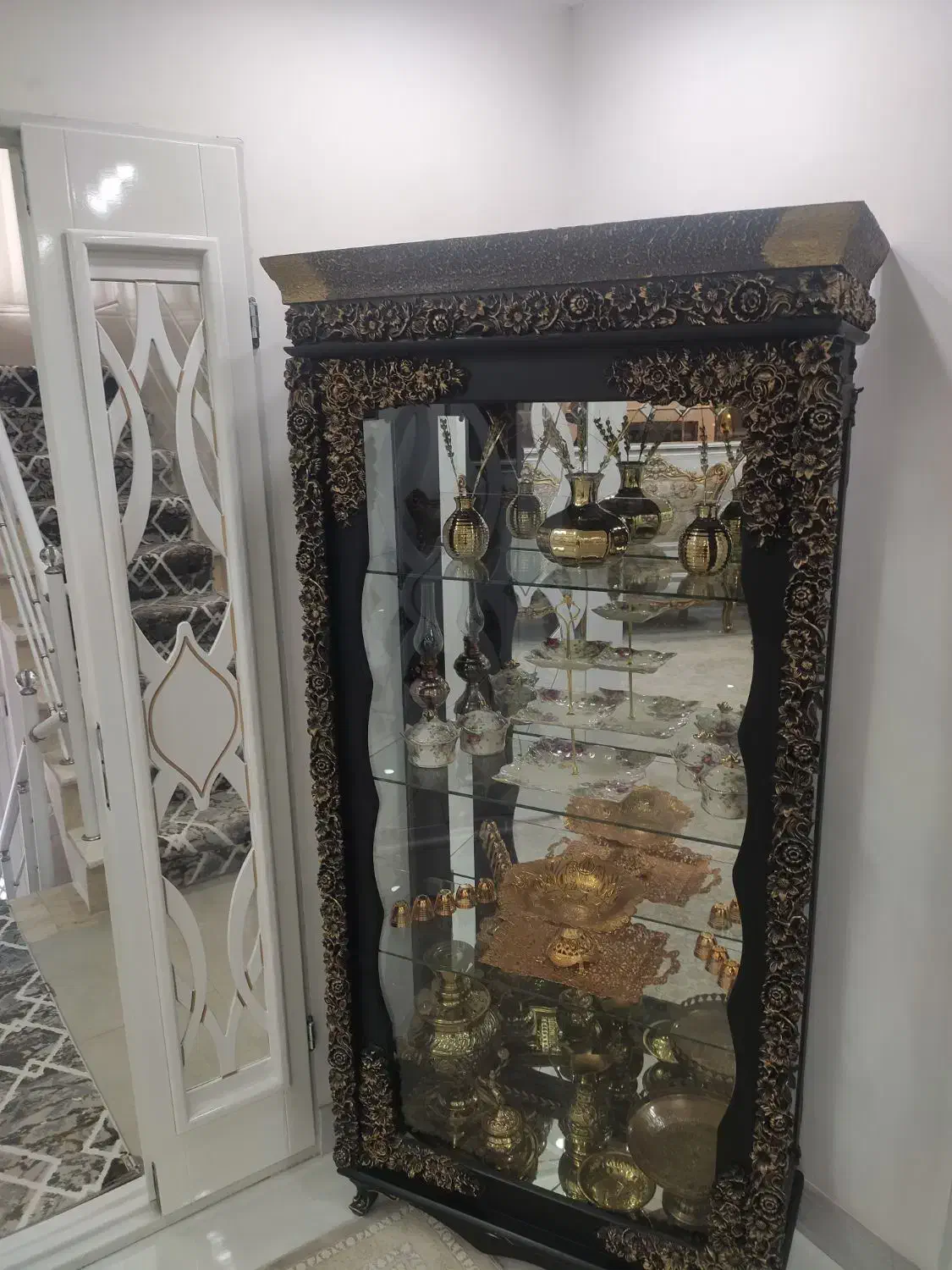 آینه و کنسول با بوفه ایستاده|بوفه، ویترین، کنسول|سقز, |دیوار