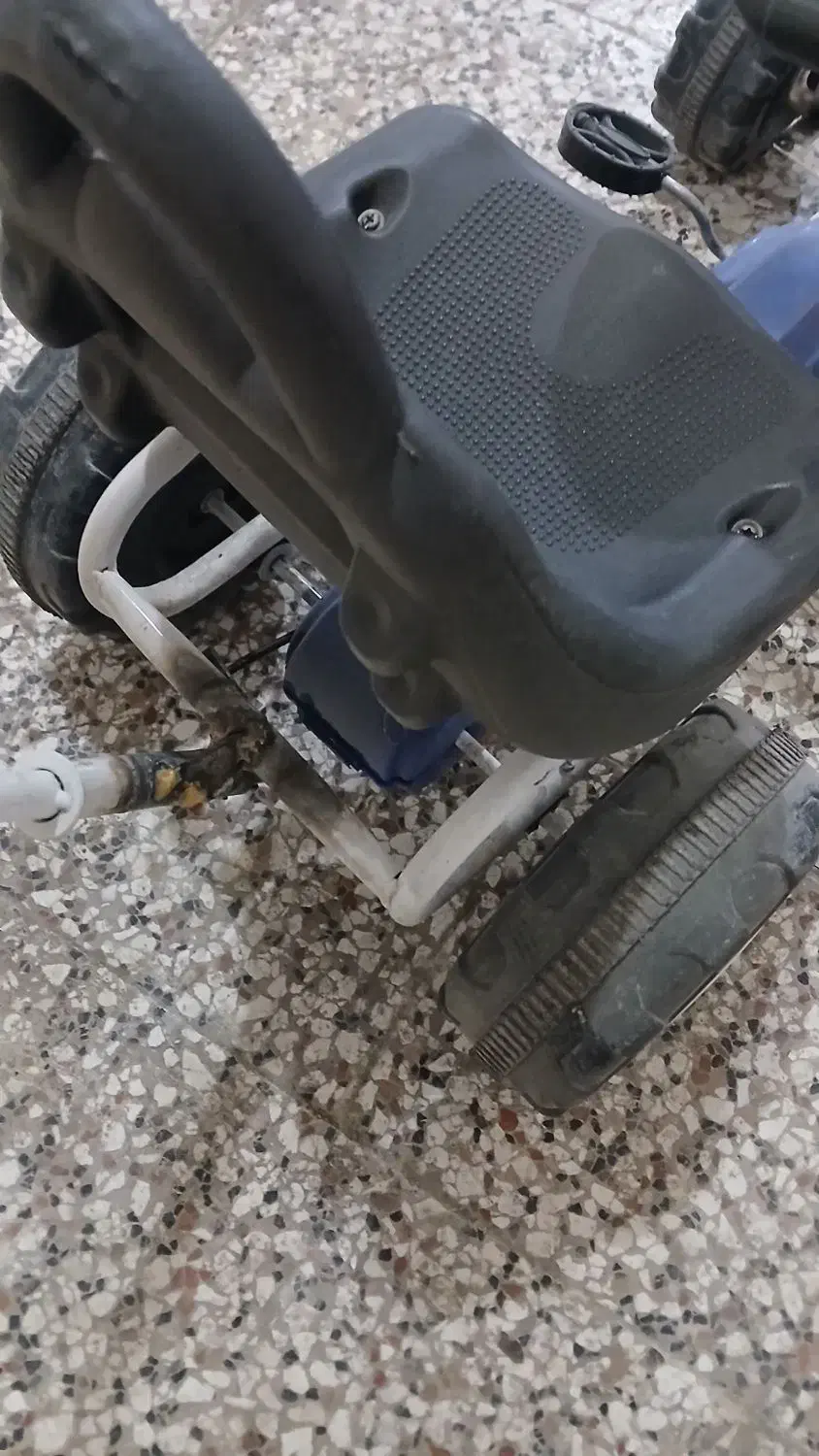 ماشین حمل کودک چهارچرخ|اسباب‌‌بازی|مشهد, نوید|دیوار