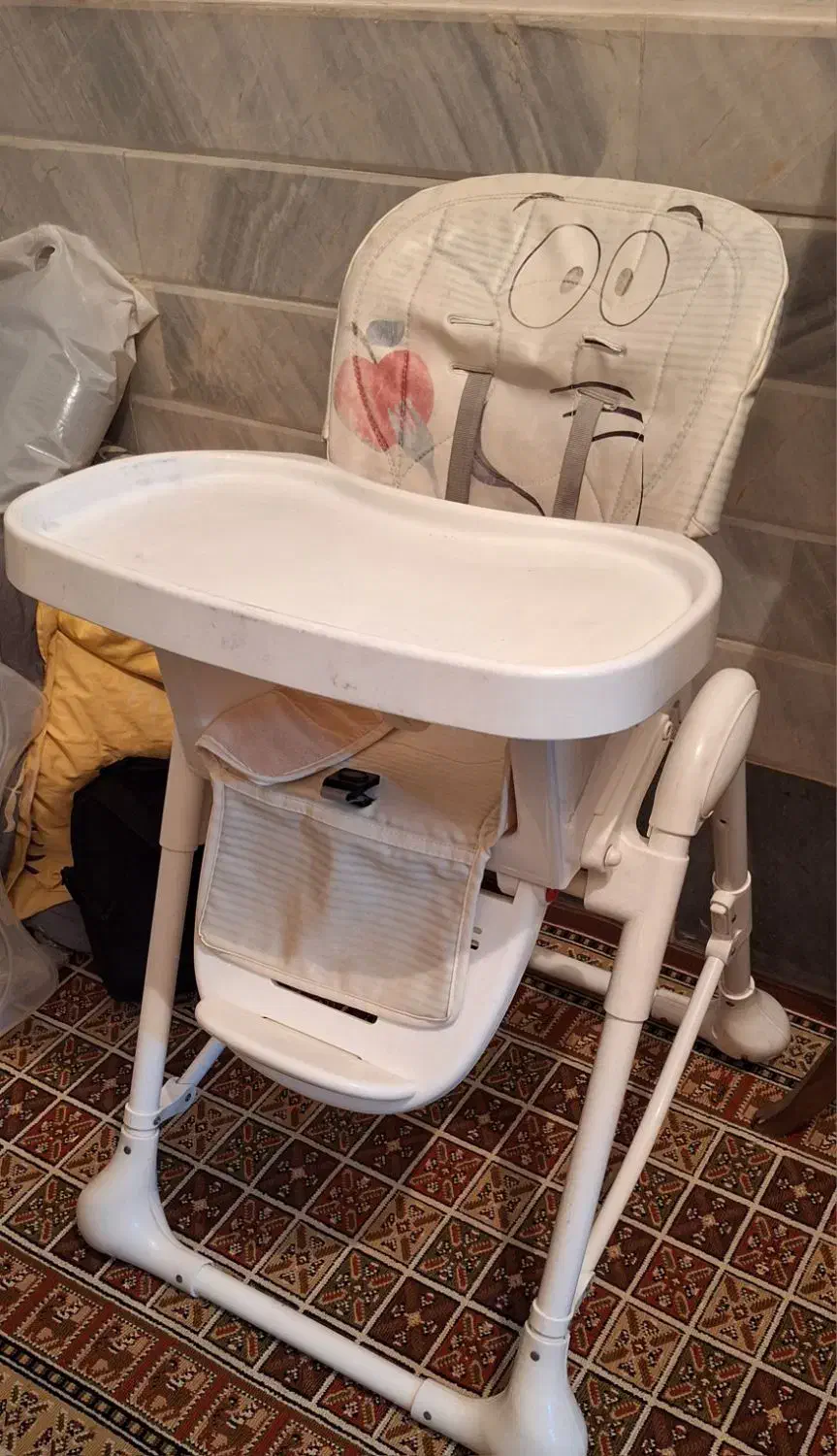 صندلی غذا کودک|تخت و صندلی بچه|قم, هفت تیر|دیوار