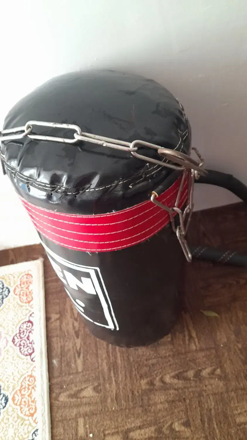 کیسه بوکس سالم نو|تجهیزات ورزشی|مراغه, |دیوار