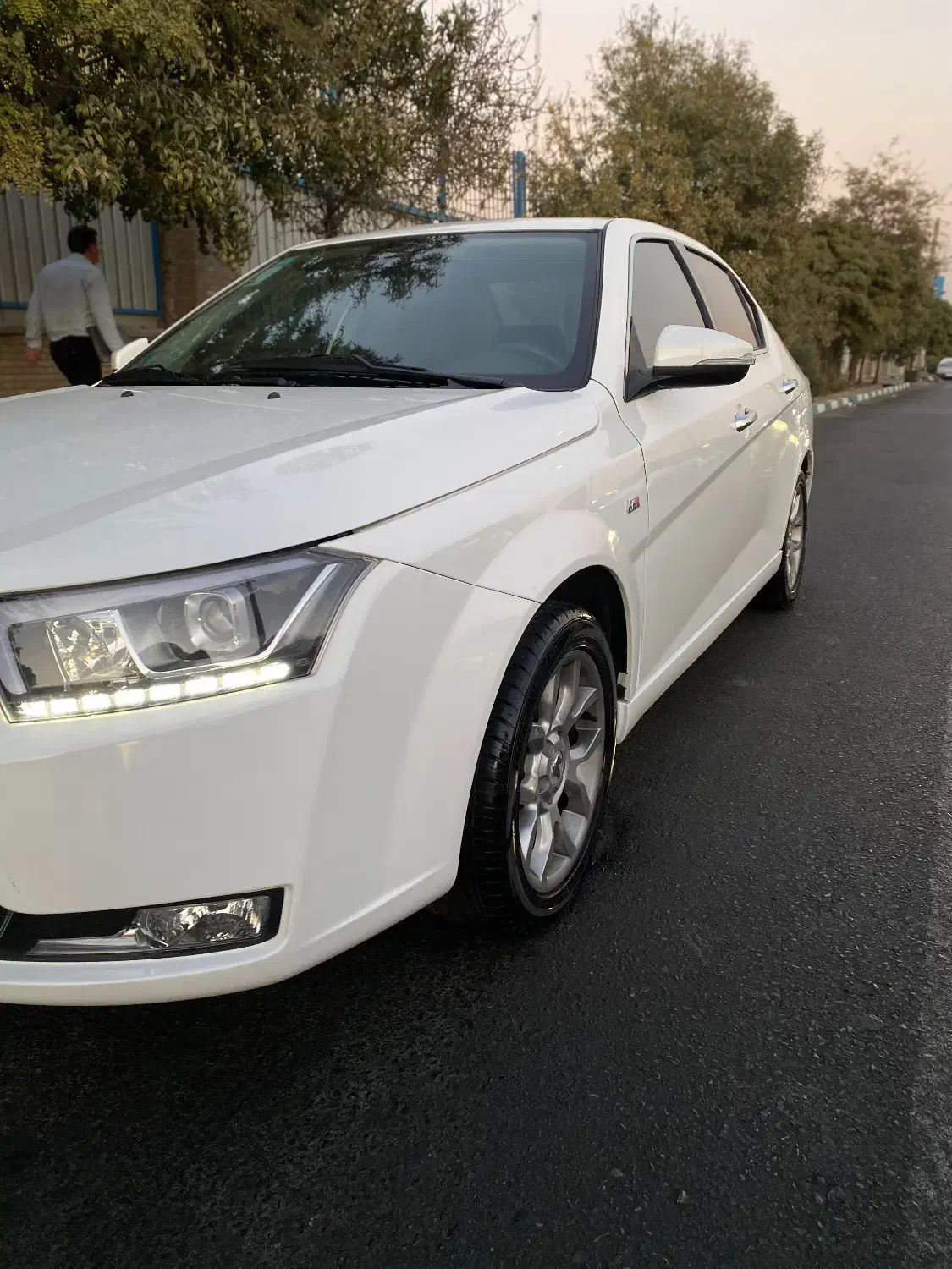 دنا پلاس اتومات توربو 1402|خودرو سواری و وانت|کرج, شهرک جهان‌نما|دیوار