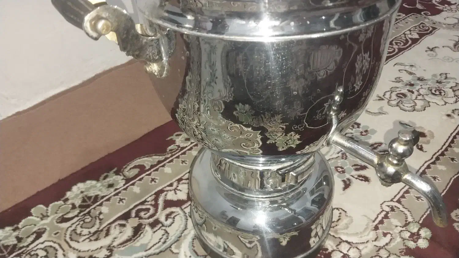 سماور گازی خانگی  . سالم و تمیز.  مارک معتبر غفاری|سماور، چای‌ساز، قهوه‌ساز|میانه, |دیوار