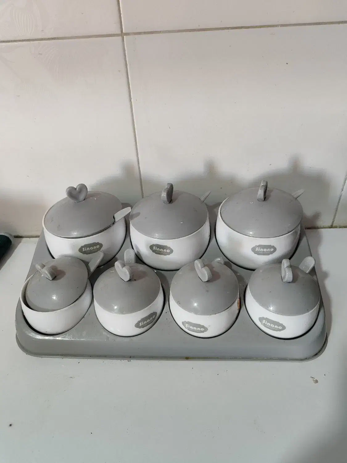 جا ادویه ونمک ۷تایی|ظروف نگهدارنده، پلاستیکی، یکبارمصرف|قائمشهر, |دیوار