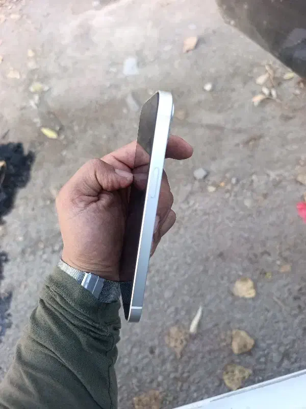 ایوفن ۱۳|موبایل|کرمانشاه, |دیوار