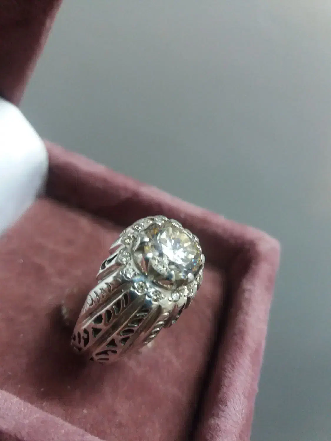 انگشتر مزونایت با مخراج ۱۶ عدد برلیان اصل|بدلیجات|مشهد, شهید رضوی|دیوار