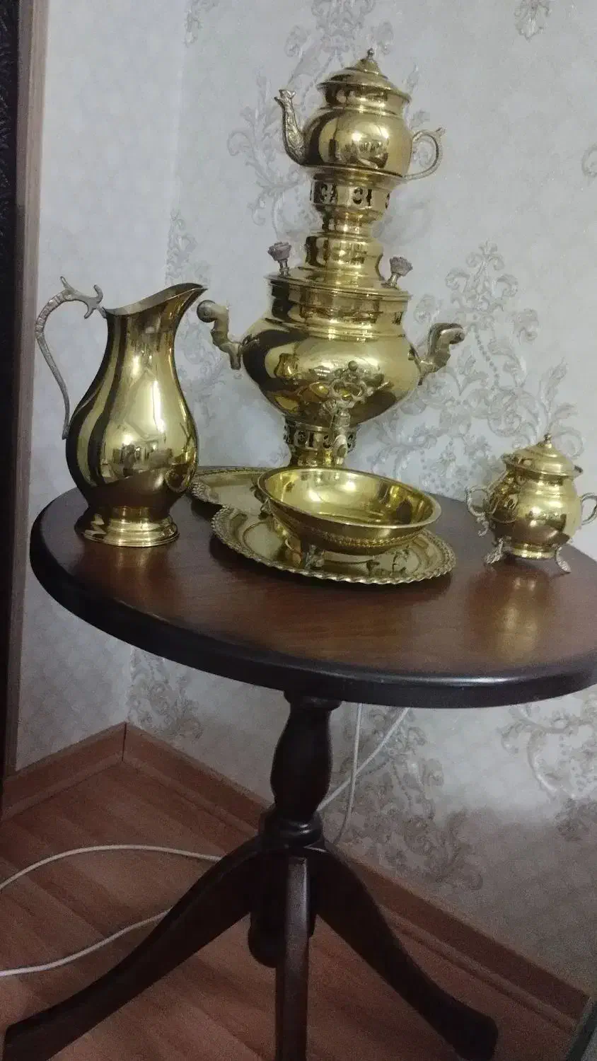 سرویس سماور برنز و میز خاطره|صنایع دستی و سایر لوازم تزئینی|اردبیل, |دیوار