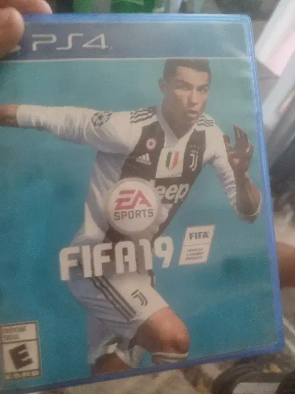 دیسک فیفا 19|کنسول، بازی ویدئویی و آنلاین|شاهین‌شهر, مسکن مهر|دیوار