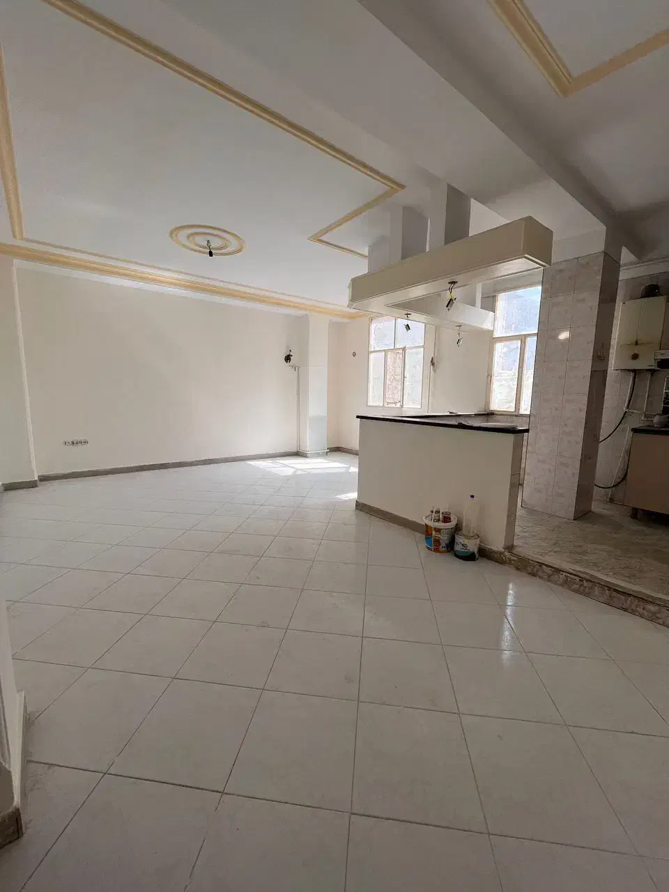 ۸۵ متر دو خواب طبقه اول با قیمت عالی در فردیس|فروش آپارتمان|فردیس, شهرک هفده شهریور|دیوار