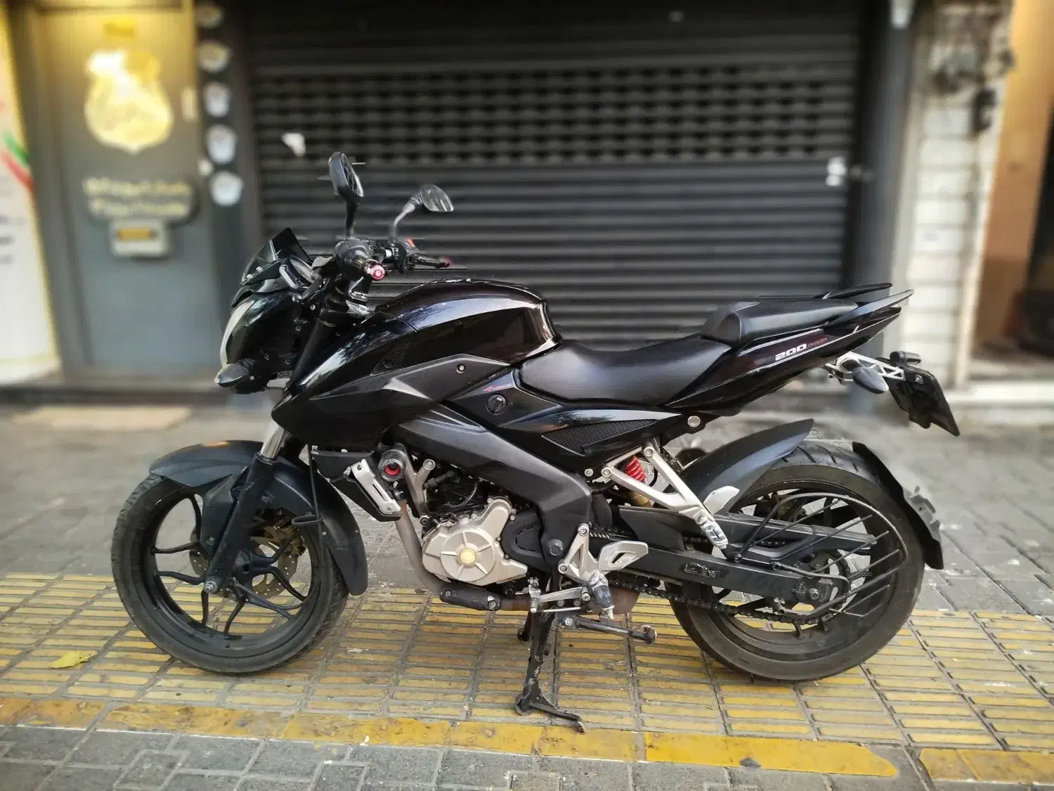 ns200 93|موتورسیکلت|تهران, دردشت|دیوار