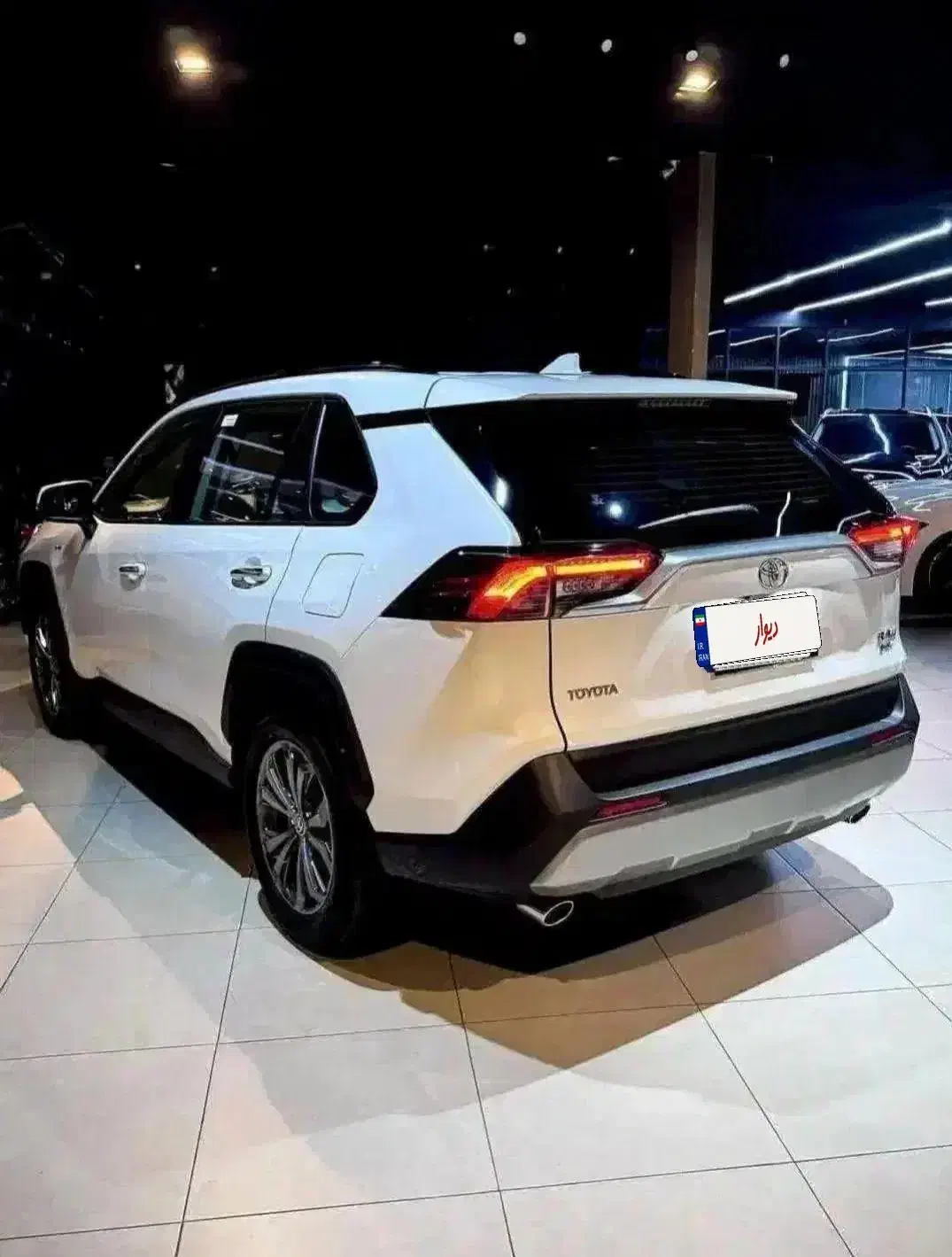 اجار تویتا راوفور  Toyota RAV4 Hybrid|خودرو اجاره‌ای|تهران, استاد معین|دیوار