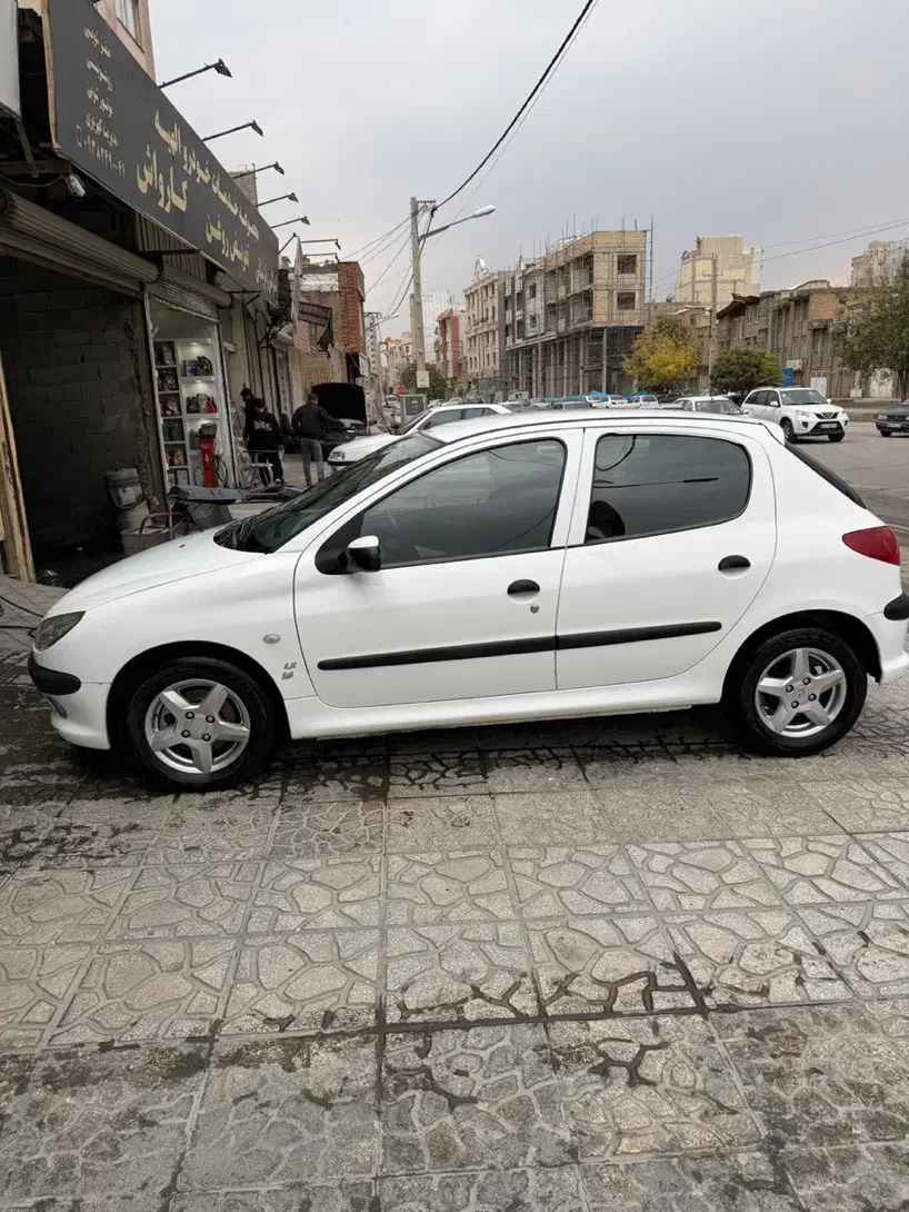 پژو ۲۰۶ تی یو ۵ مدل ۹۸|خودرو سواری و وانت|کرمانشاه, |دیوار