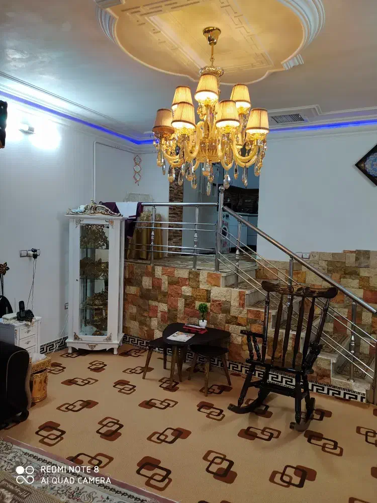 دوعدد لوستر زیبا وشیک|لوستر و چراغ آویز|بروجرد, |دیوار