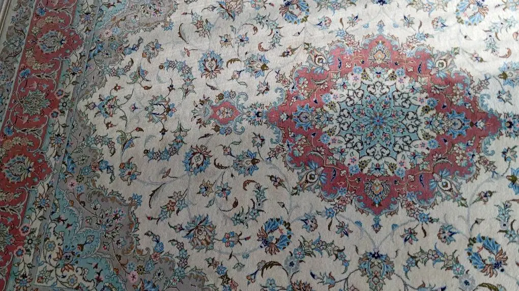 فرش دستباف 9 متری در حد ویک تخته فرش 1.4*2.25|فرش|تهران, استخر|دیوار