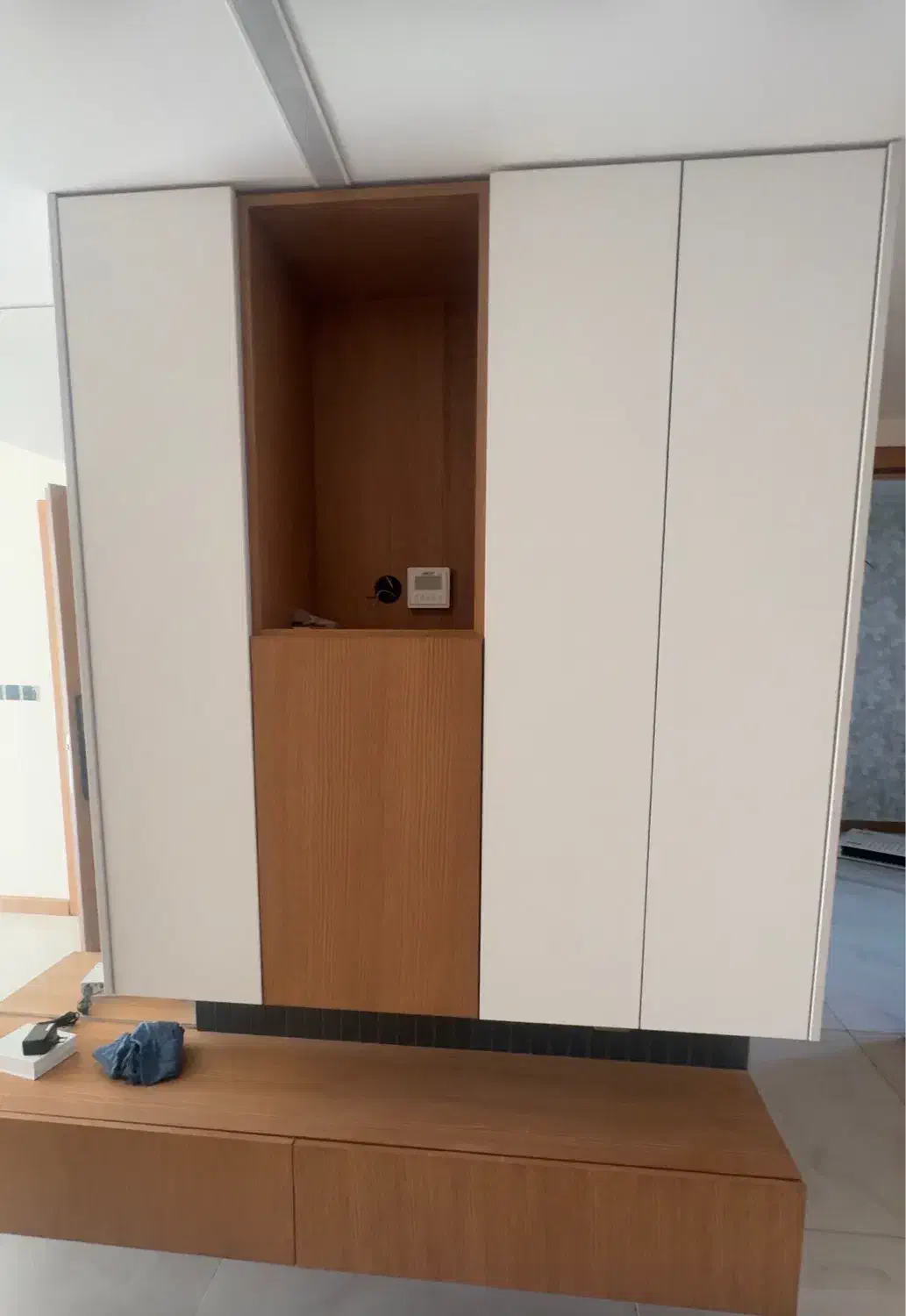 کمد جاکفشی|جاکفشی، کمد، دراور|اصفهان, دستگرده|دیوار