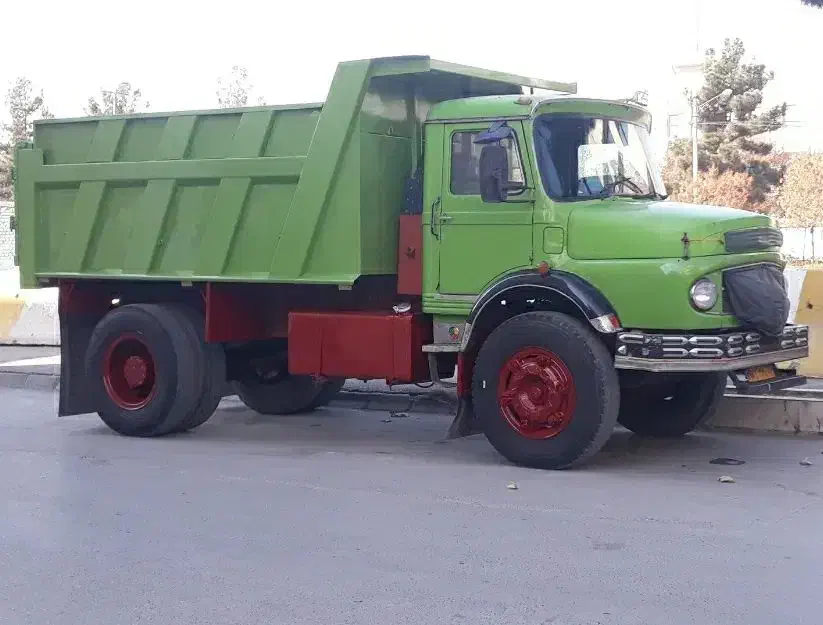 بنز تک کمپرسی۶۱ و تک باری ۶۳درجه یک زیر کار|خودرو سنگین|یزد, |دیوار