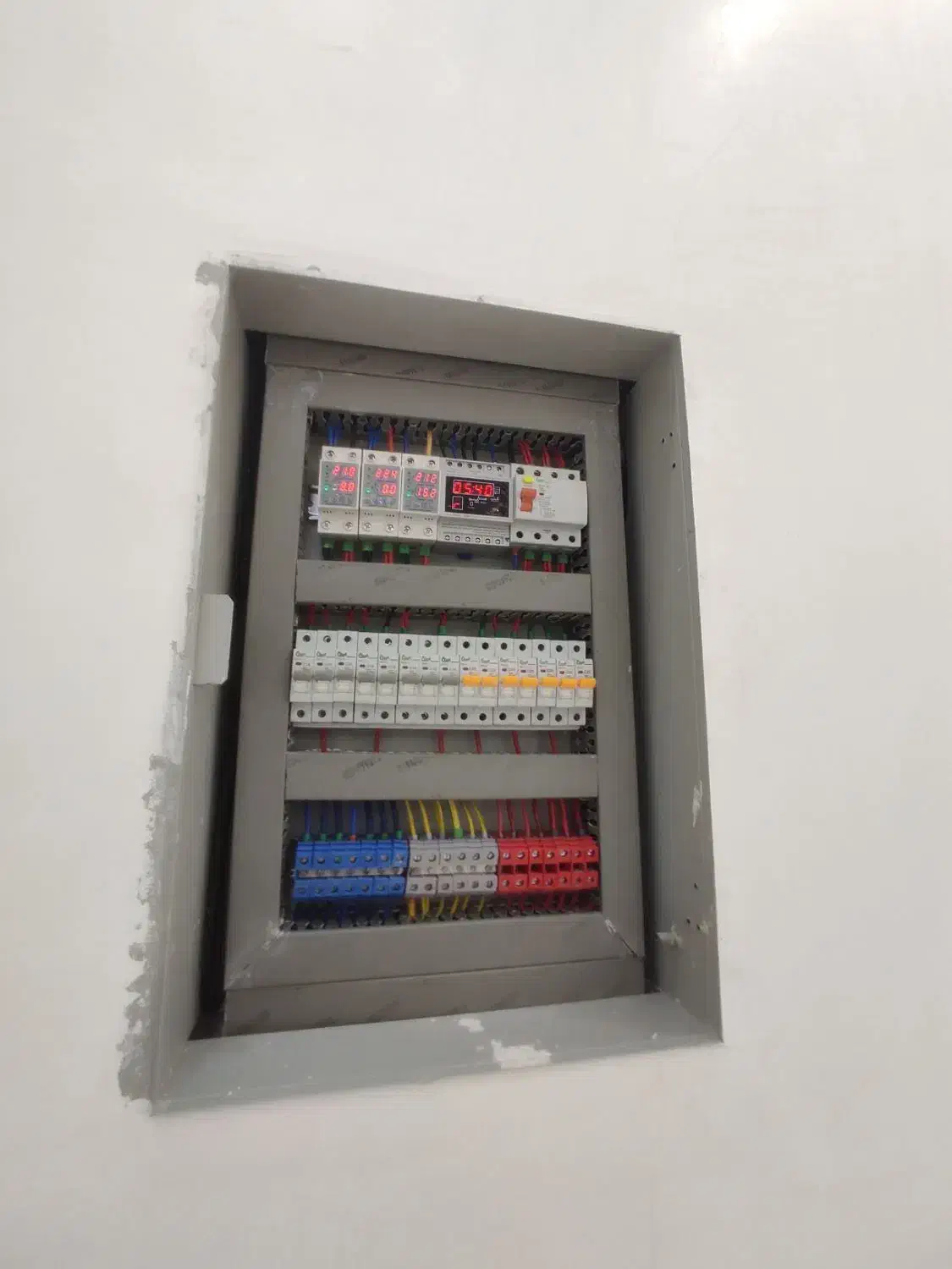 برق کار ساختمان|خدمات پیشه و مهارت|بوشهر, |دیوار