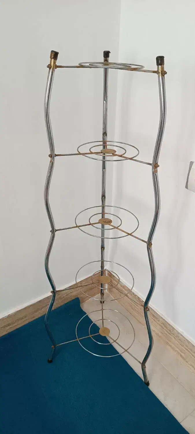 پایه قابلمه|آبچکان و نظمدهنده ظروف|آزادشهر, |دیوار