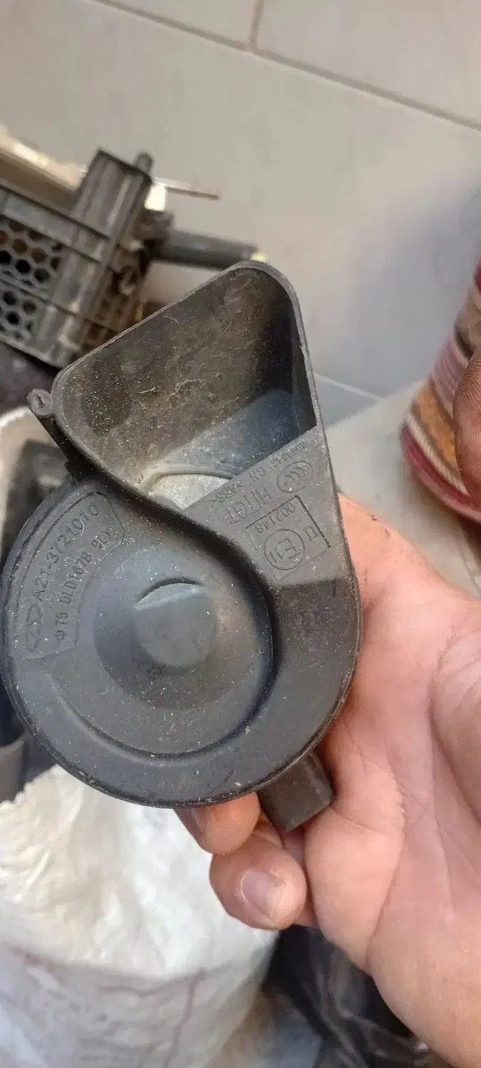 لوازم استوک ام وی ام ۵۳۰ فقط|قطعات یدکی و لوازم جانبی|اصفهان, تخت فولاد|دیوار