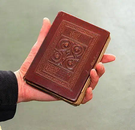 راه حل تمام مشکلاتت تو این کتابه|کتاب و مجله مذهبی|زاهدان, |دیوار