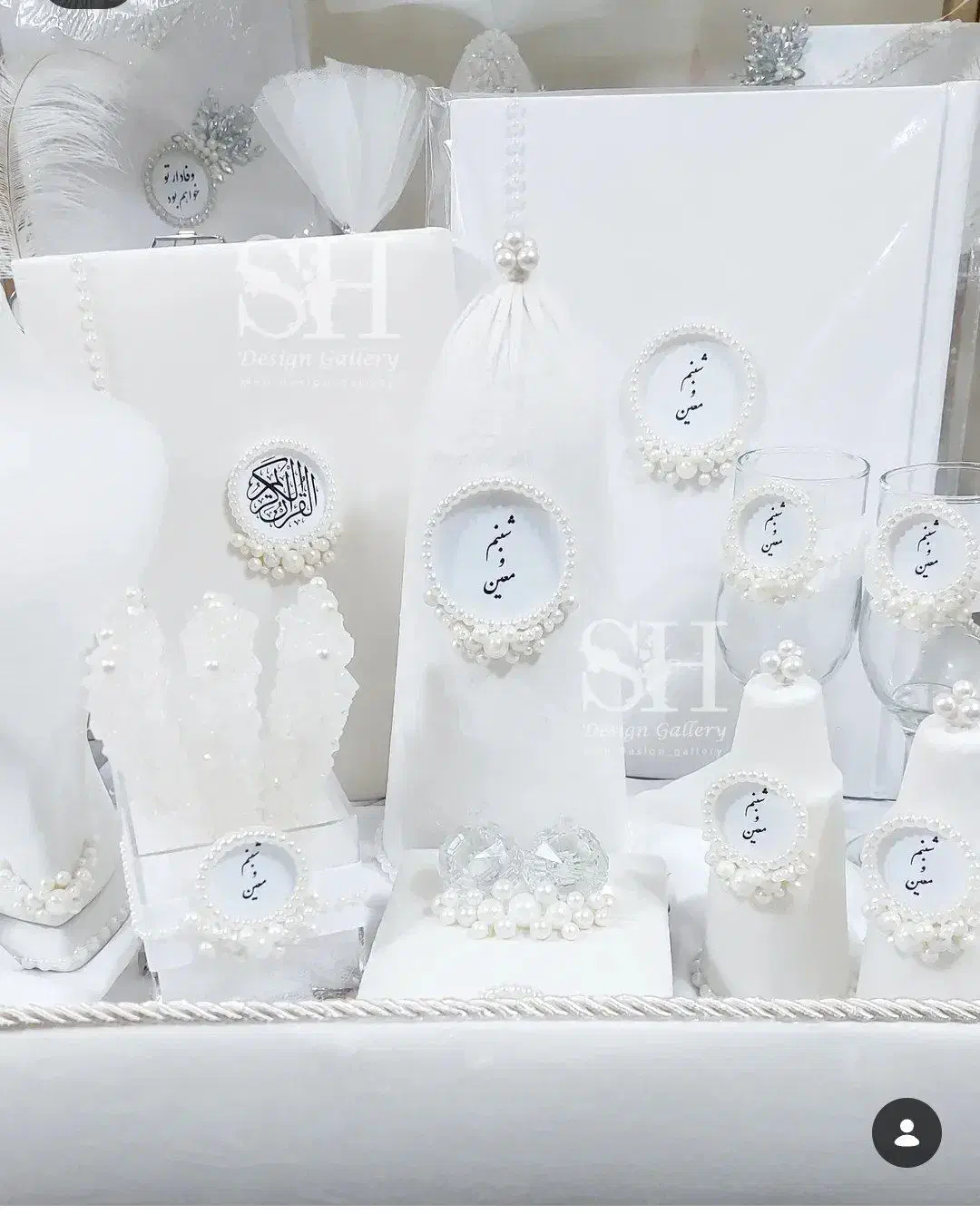 ست بله برون|گل مصنوعی|ساوه, |دیوار