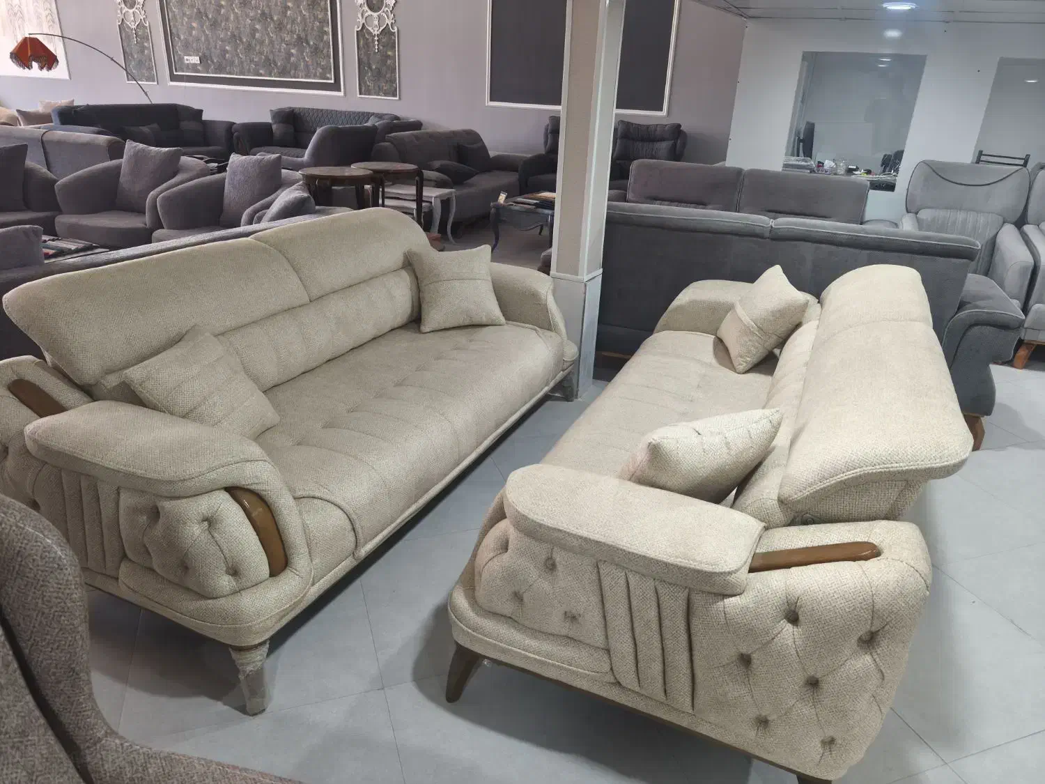 مبل زیبای فلوریدا تختخواب شو|مبلمان خانگی و میز عسلی|خواف, |دیوار