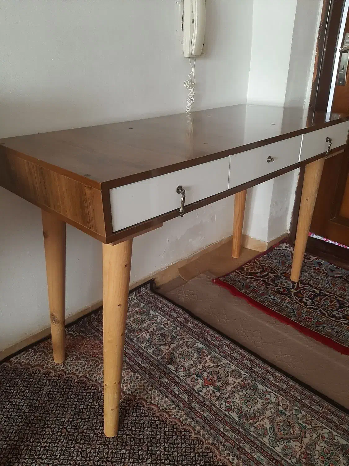 میز تحریر|میز تحریر و کامپیوتر|اردبیل, |دیوار